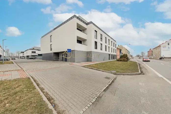 Pronájem bytu 2+kk, Olomouc, Věry Pánkové, 60 m2