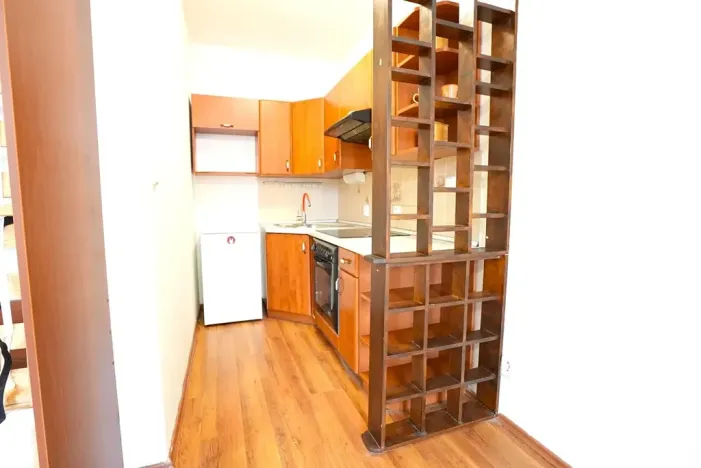 Pronájem bytu 1+kk, Beroun, U Židovského hřbitova, 41 m2