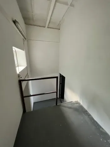 Prodej skladu, Praha - Horní Počernice, Komárovská, 210 m2