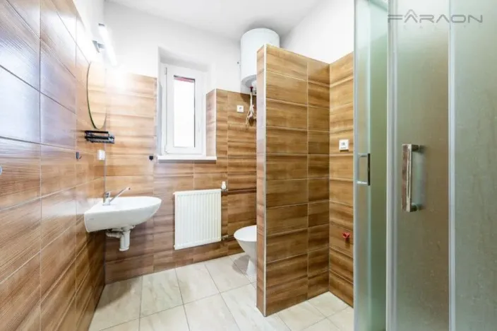 Prodej komerční nemovitosti, Lety, 550 m2