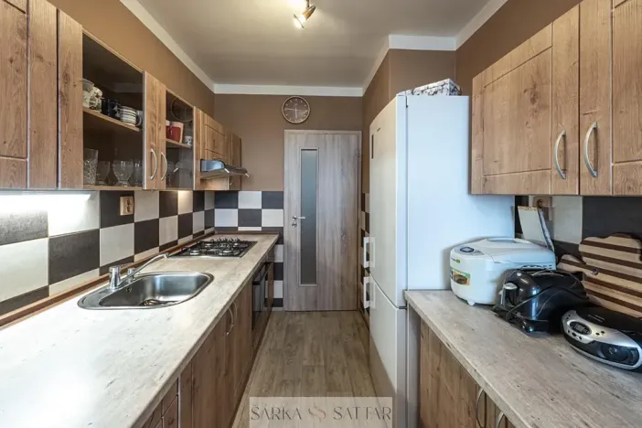 Prodej bytu 3+1, Praha - Řepy, Španielova, 75 m2