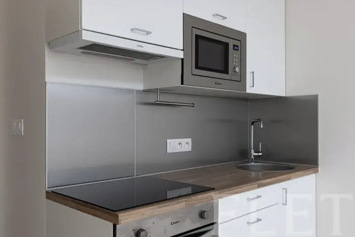 Pronájem bytu 1+kk, Praha - Letňany, Škrábkových, 28 m2