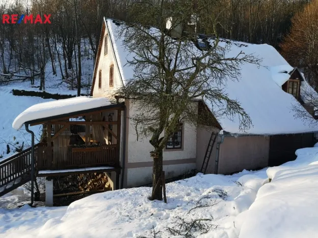 Prodej chalupy, Stráž nad Ohří - Srní, 300 m2