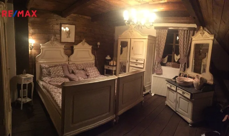 Prodej rodinného domu, Stráž nad Ohří - Srní, 300 m2