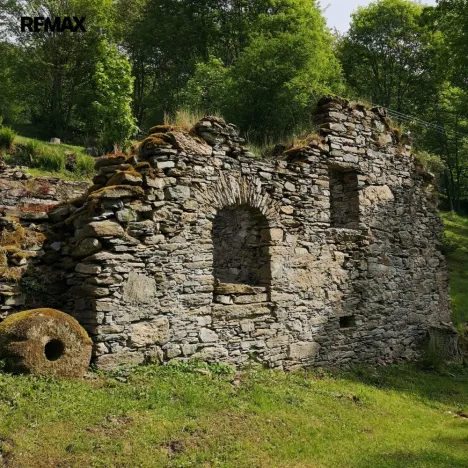 Prodej chalupy, Stráž nad Ohří - Srní, 300 m2