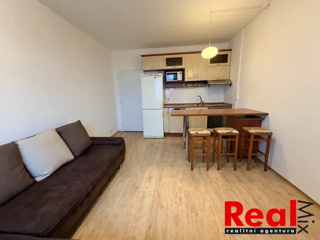 Pronájem bytu 2+kk, Brno - Líšeň, Konradova, 48 m2