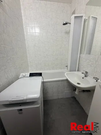 Pronájem bytu 2+kk, Brno - Líšeň, Konradova, 48 m2