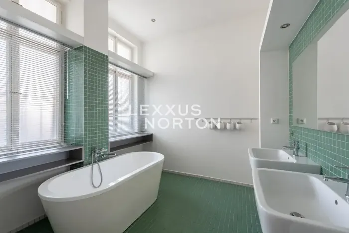 Pronájem bytu 3+1, Praha - Vinohrady, Balbínova, 130 m2