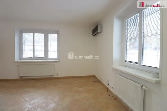 Pronájem komerční nemovitosti, Karlovy Vary - Rybáře, Severní, 84 m2