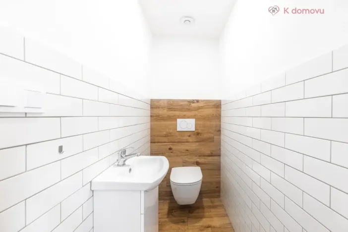 Prodej rodinného domu, Lhota, 207 m2