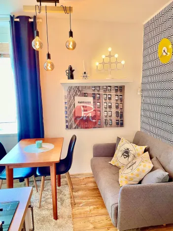 Pronájem bytu 1+1, Ostrava, Garážní, 40 m2