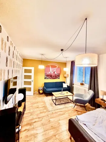 Pronájem bytu 1+1, Ostrava, Garážní, 40 m2