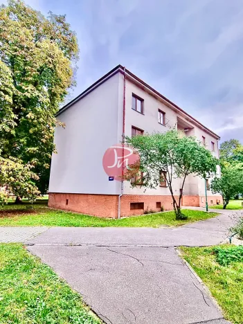 Pronájem bytu 1+1, Ostrava, Garážní, 40 m2