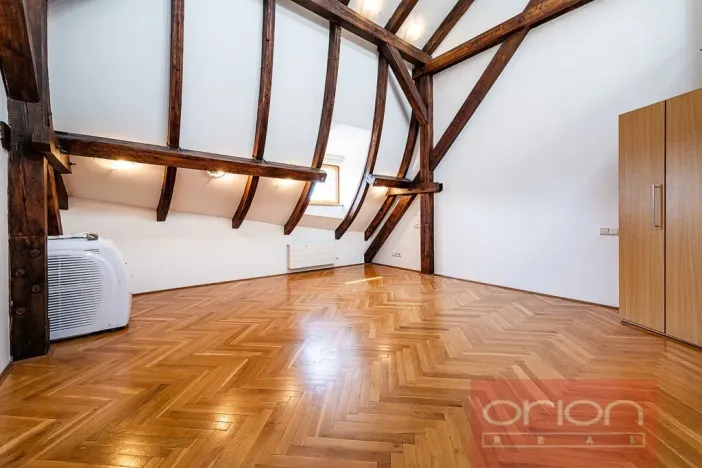 Pronájem bytu 4+1, Praha - Vinohrady, Ibsenova, 305 m2