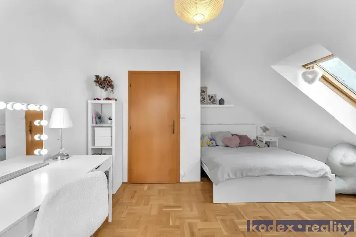 Prodej rodinného domu, Vysoká nad Labem, 263 m2