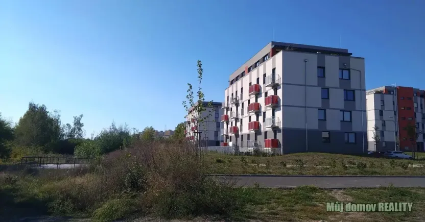 Pronájem bytu 2+kk, Praha - Černý Most, Bryksova, 52 m2