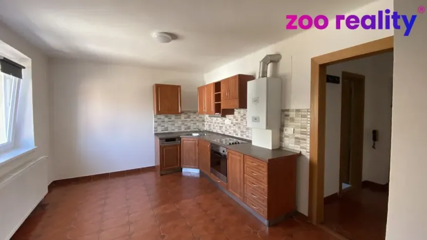 Pronájem bytu 3+1, Chomutov, Karolíny Světlé, 108 m2