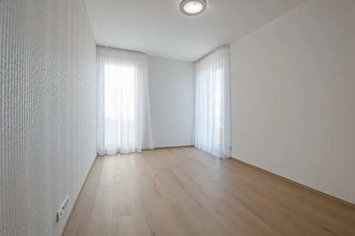 Pronájem bytu 3+kk, Praha - Smíchov, Pod Děvínem, 96 m2