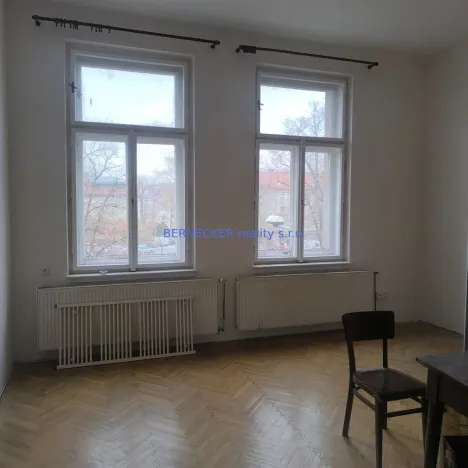 Pronájem bytu 2+1, Hradec Králové, Tylovo nábřeží, 68 m2