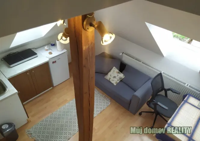 Pronájem bytu 1+1, Praha - Strašnice, Královická, 45 m2