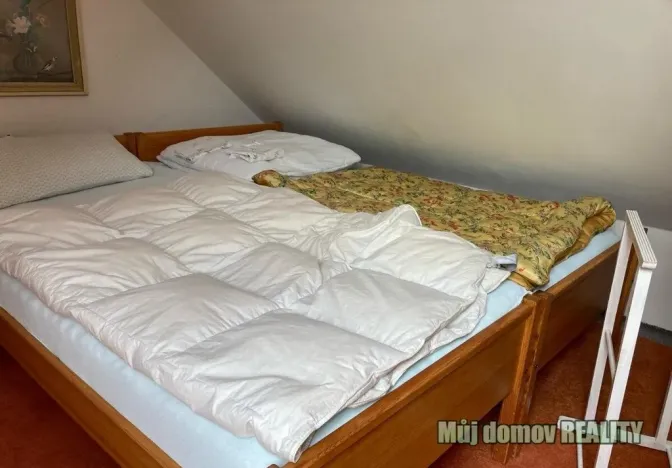 Pronájem bytu 1+1, Praha - Strašnice, Královická, 45 m2