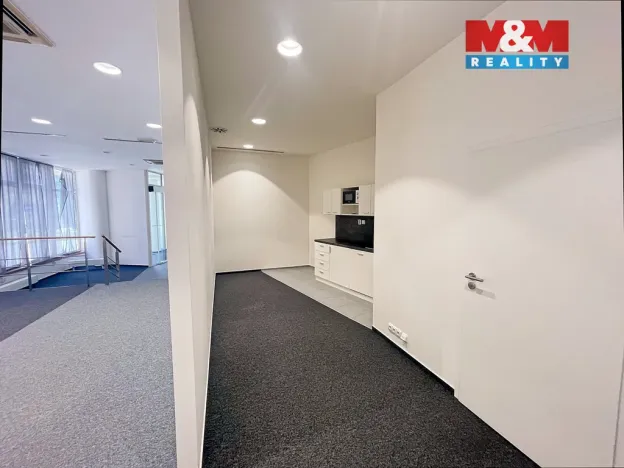 Pronájem obchodního prostoru, Ústí nad Labem - Ústí nad Labem-centrum, Velká Hradební, 280 m2