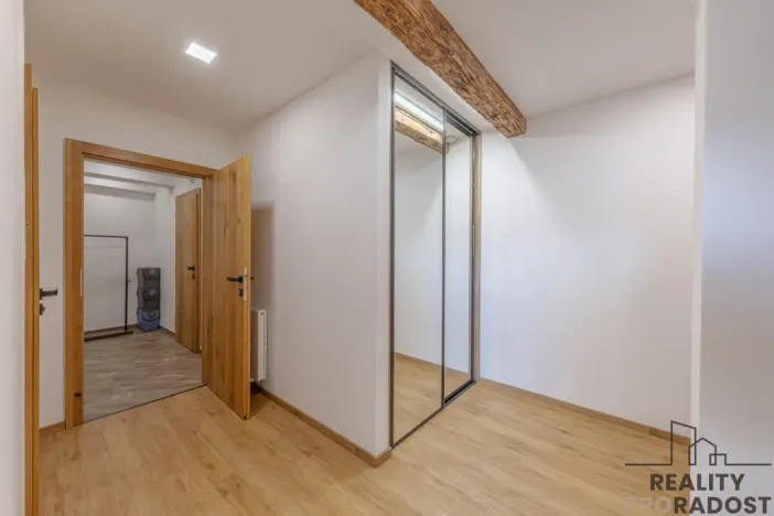 Prodej obchodního prostoru, Jeseník, nám. Svobody, 356 m2