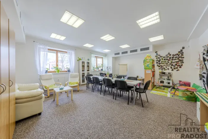 Prodej obchodního prostoru, Jeseník, nám. Svobody, 356 m2