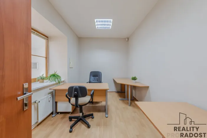 Prodej obchodního prostoru, Jeseník, nám. Svobody, 356 m2