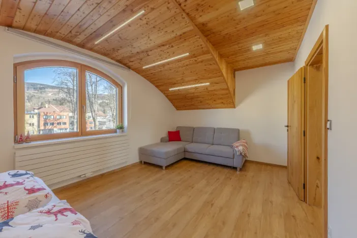 Prodej obchodního prostoru, Jeseník, nám. Svobody, 356 m2