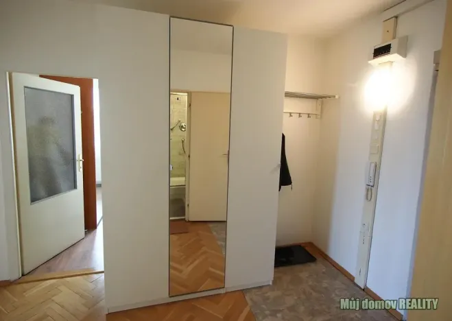 Pronájem bytu 4+1, Praha - Kamýk, Mařatkova, 80 m2