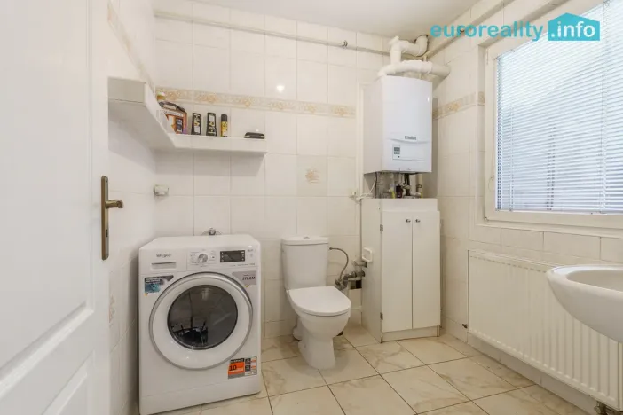 Pronájem rodinného domu, Karlovy Vary, Boční, 150 m2