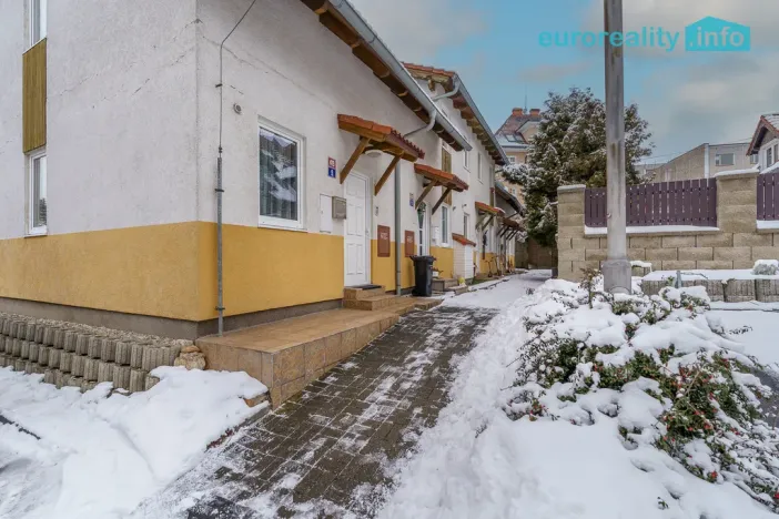 Pronájem rodinného domu, Karlovy Vary, Boční, 150 m2