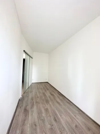 Pronájem bytu 2+kk, Praha, Bermanova, 45 m2