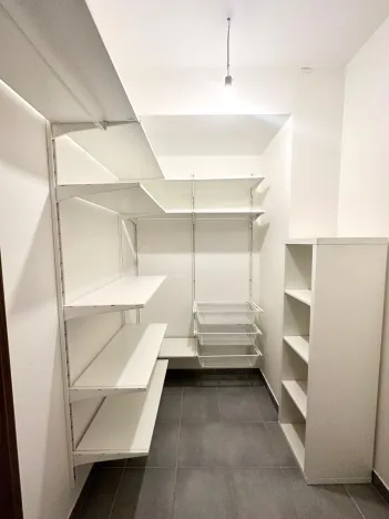 Pronájem bytu 2+kk, Praha, Bermanova, 45 m2