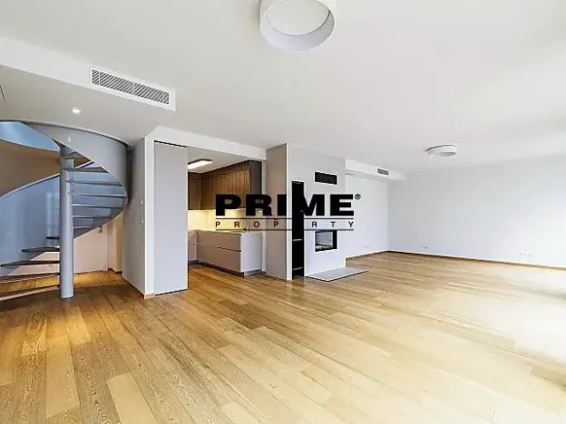 Pronájem bytu 4+kk, Praha - Smíchov, Holečkova, 212 m2