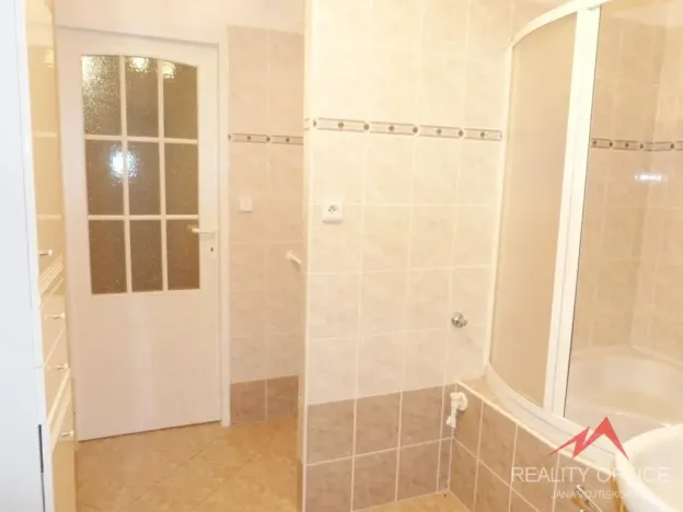 Prodej bytu 3+1, Děčín - Děčín VI-Letná, Severní, 67 m2