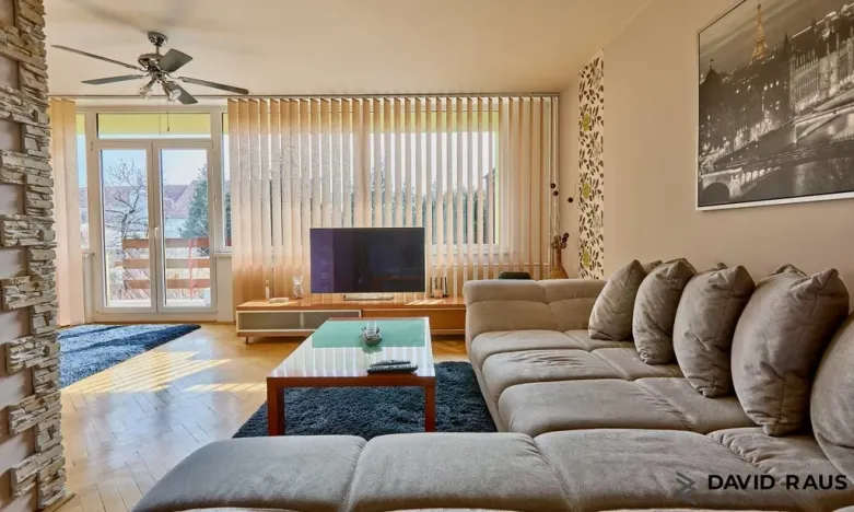 Prodej rodinného domu, Blučina, ul. 9. května, 219 m2