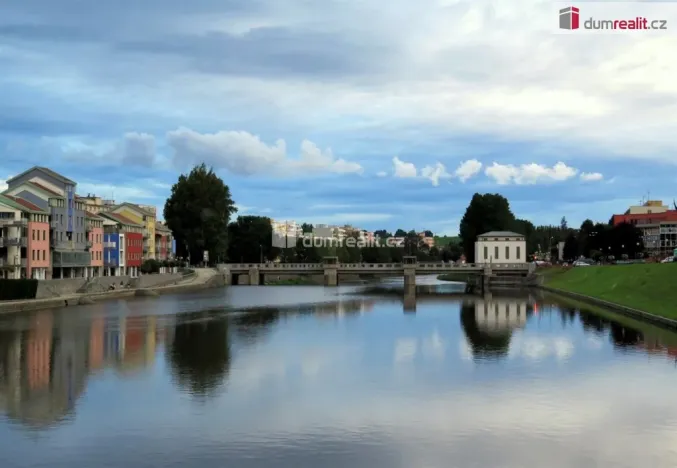 Prodej ubytování, Písek, Alšovo nám., 389 m2