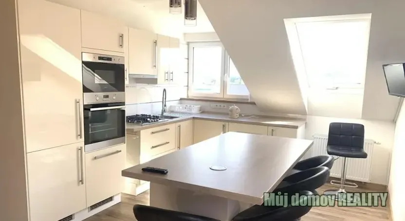 Pronájem bytu 3+kk, Praha - Čakovice, Schoellerova, 81 m2