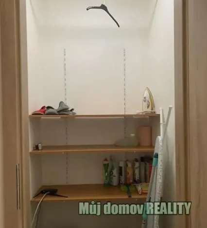 Pronájem bytu 3+kk, Praha - Čakovice, Schoellerova, 81 m2