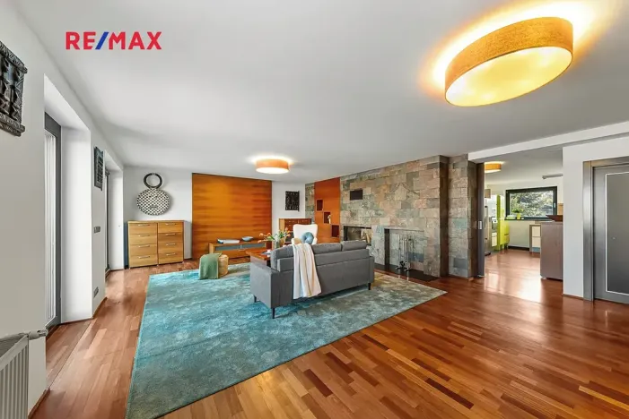 Prodej vily, Praha - Klánovice, Zádražanská, 330 m2