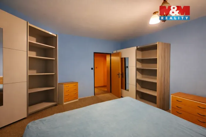 Prodej bytu 2+1, Opava - Předměstí, Hobzíkova, 58 m2