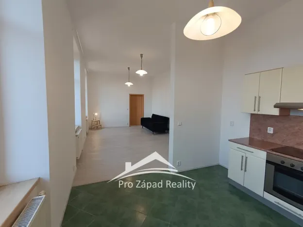 Pronájem bytu 2+1, Plzeň, Poděbradova, 70 m2