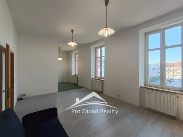 Pronájem bytu 2+1, Plzeň, Poděbradova, 70 m2