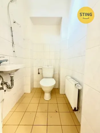 Pronájem obchodního prostoru, Hodonín, Národní třída, 71 m2