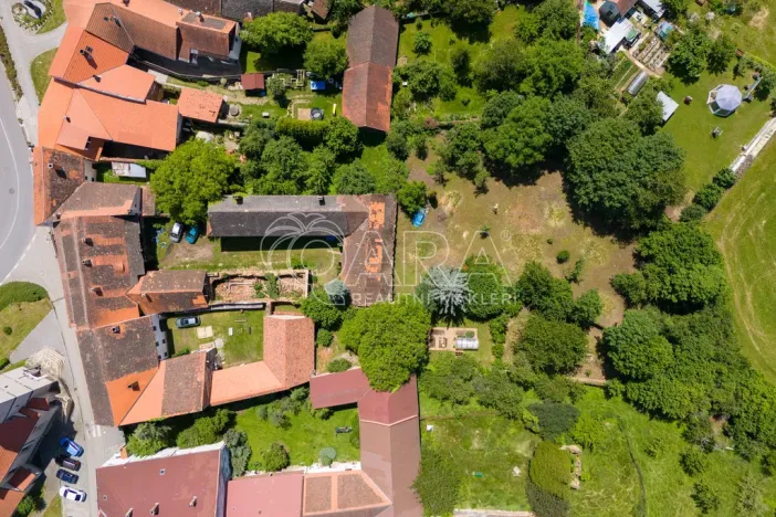 Prodej rodinného domu, Husinec, Jeronýmova, 350 m2