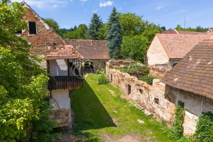 Prodej rodinného domu, Husinec, Jeronýmova, 350 m2