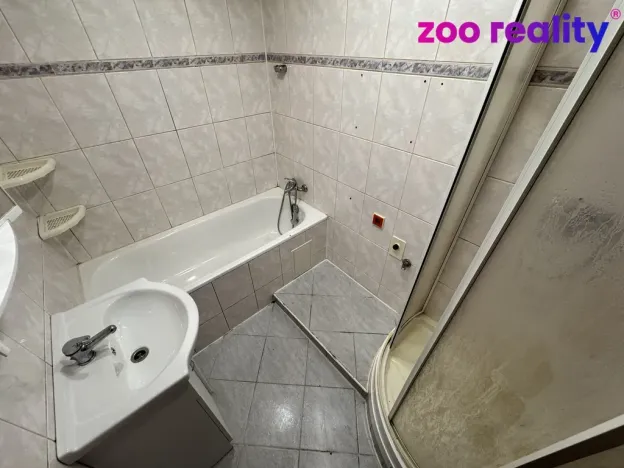 Prodej bytu 4+1, Žatec, Šafaříkova, 80 m2