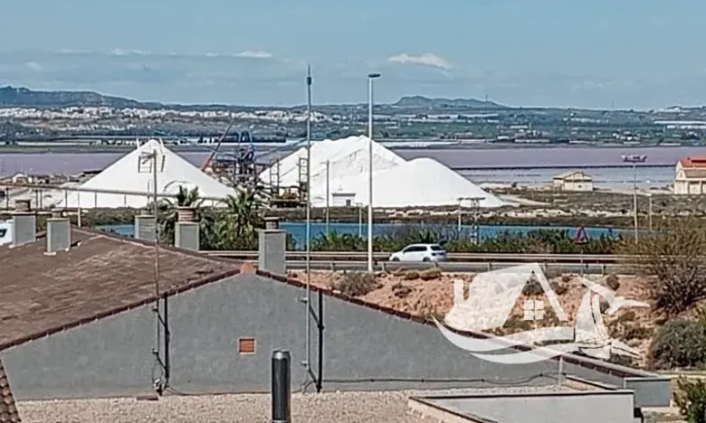 Prodej bytu 3+kk, Torrevieja, Španělsko, 61 m2